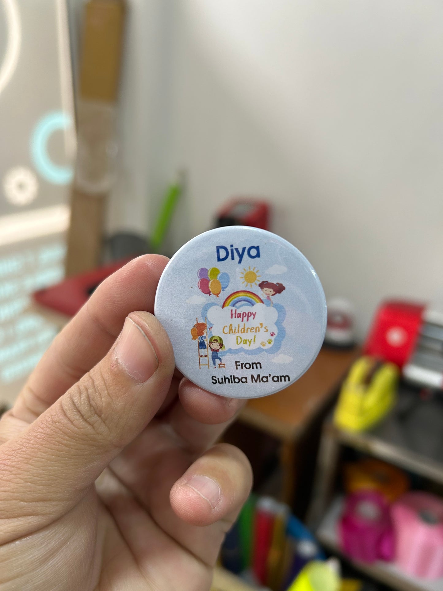 Customized Button Badge With Photo Logo & Text (pack of 5)
